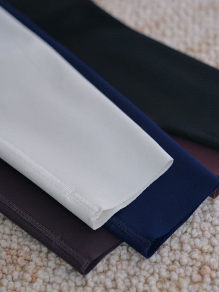 Slimming Yoga Pants Fce-lined  - Oxygen Yoga & Fitness University Village reseña y precio